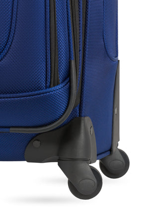 SWISSGEAR Sion 6283 Expandable 2pc Spinner Luggage Set - Four 360-degree, multi-directional spinner wheels for maximum maneuverability