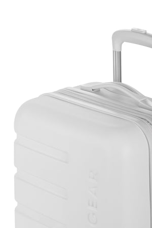 SWISSGEAR Signature Carry-On Spinner - White