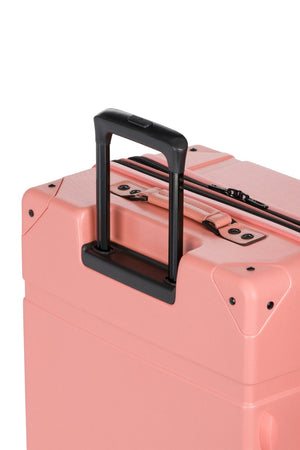 Swissgear 7639 Expandable Trunk 2 Piece Spinner Set – Coral Aluminum push-button locking telescopic handle for easy pushing and pulling of luggage